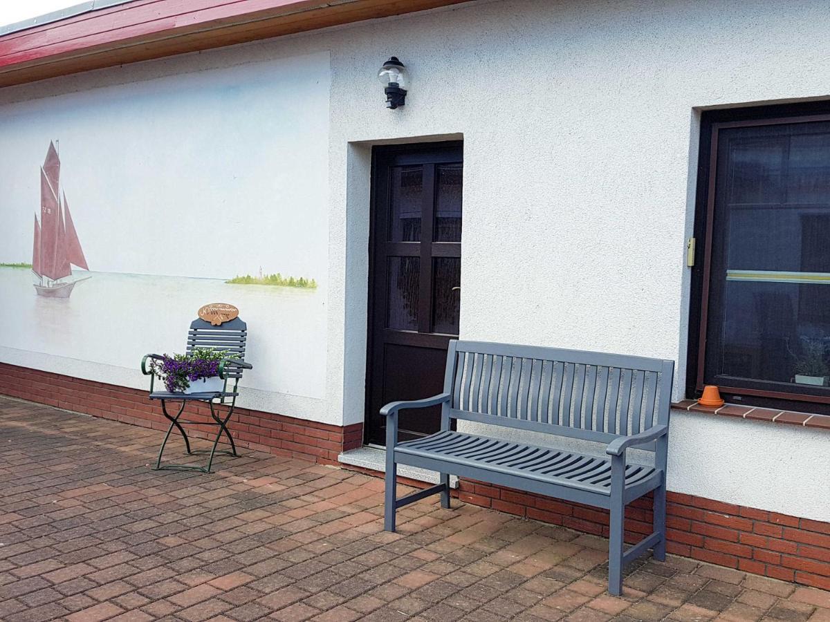Ferienwohnung Im Roten Haus Stahlbrode Exterior photo
